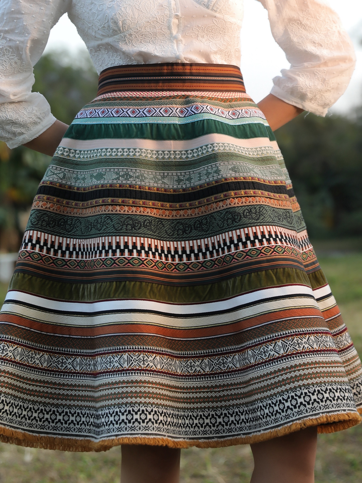 Dirndl Blau Schlicht – zeitlose Eleganz
