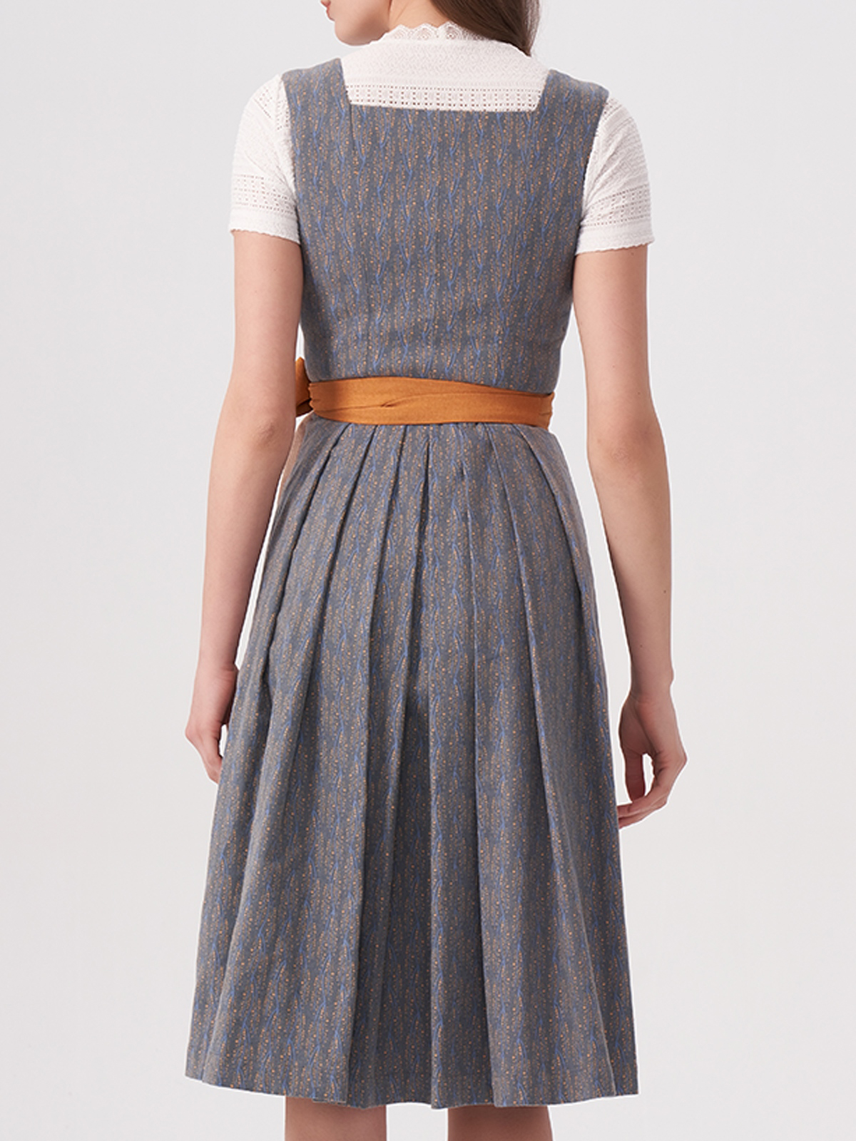 Dirndl mit Samt in Blau