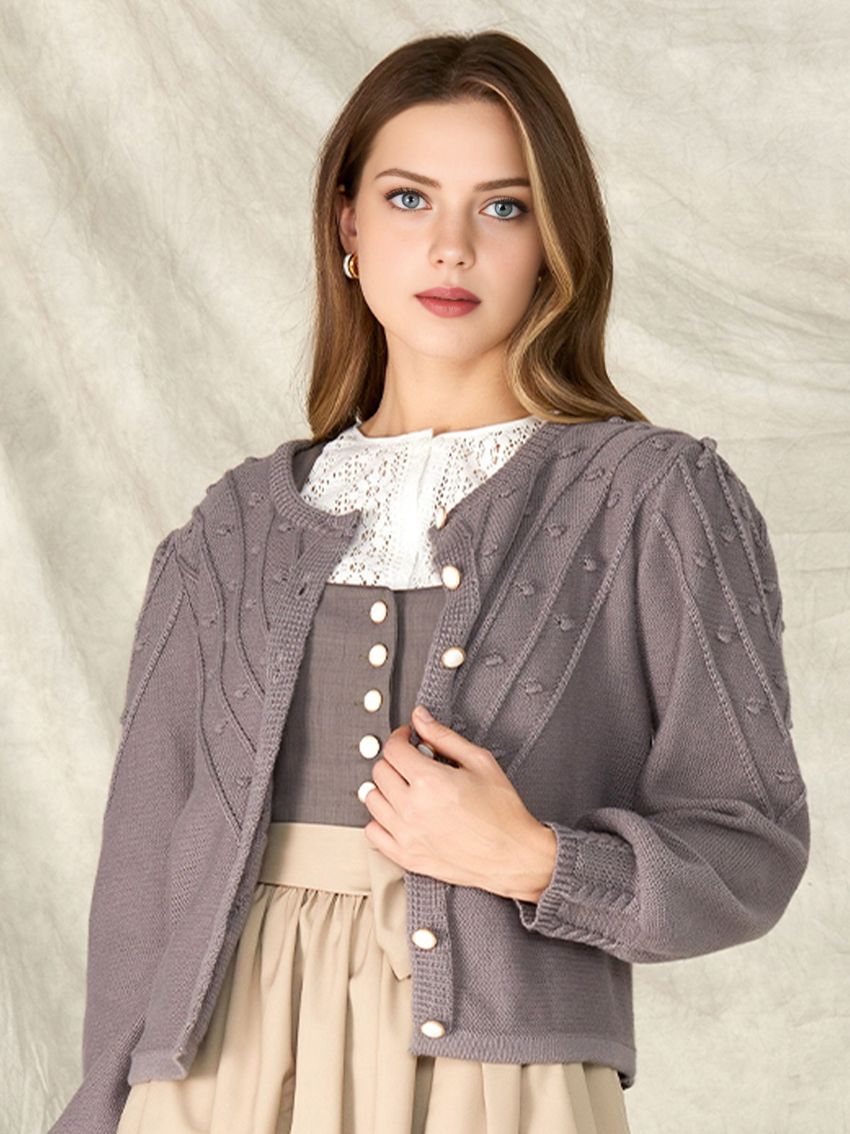 Dirndl mit Strickweste