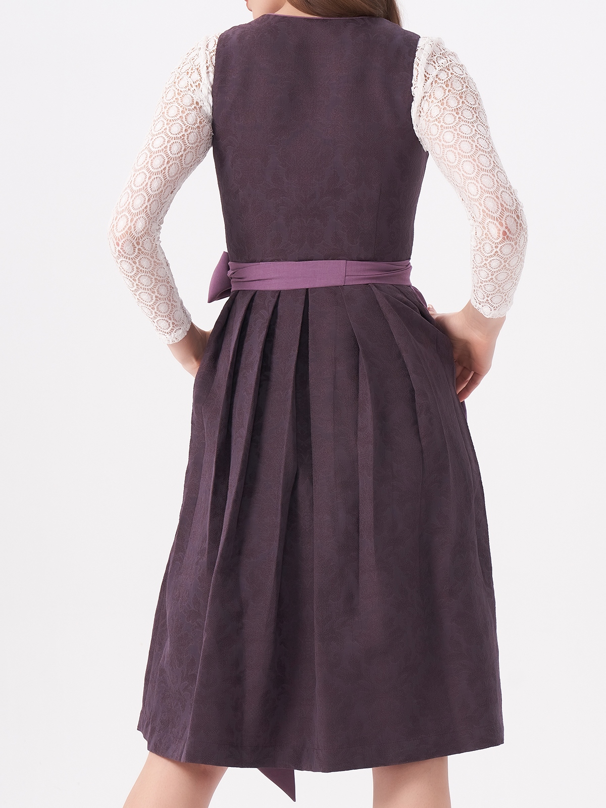 Elegantes Dirndl in blau-beiger Farbkombination