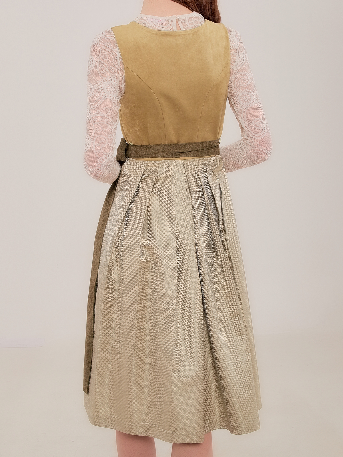 Dirndl in Grün mit perfekter Passform